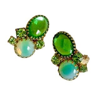 Vintage Goldtone Lucite And Rhinestone Clip Earrings Green And Blue